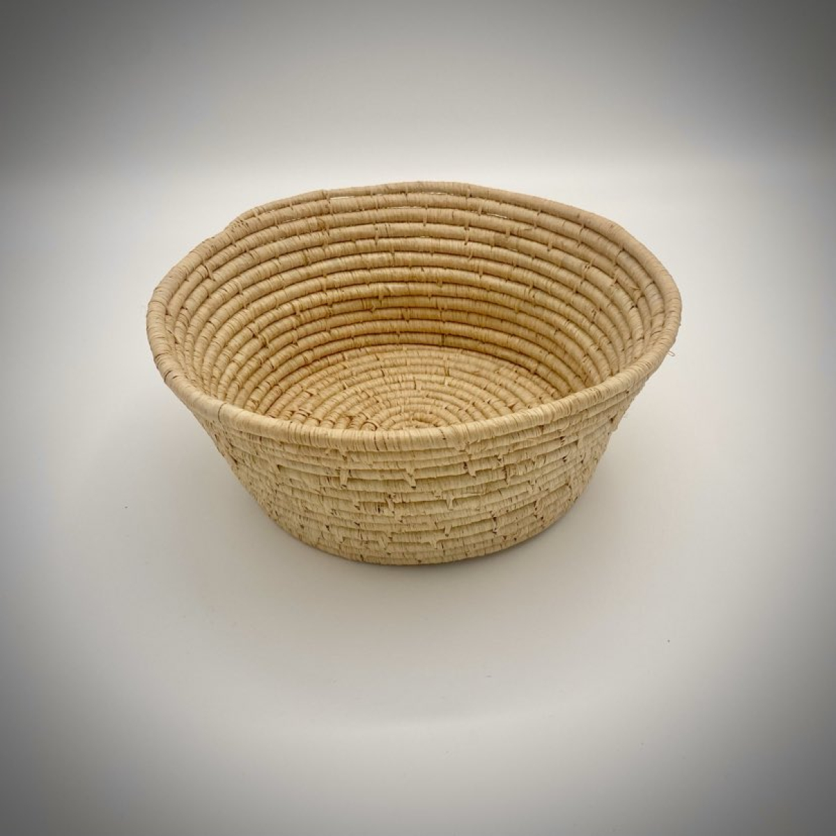 Corbeille ronde raphia