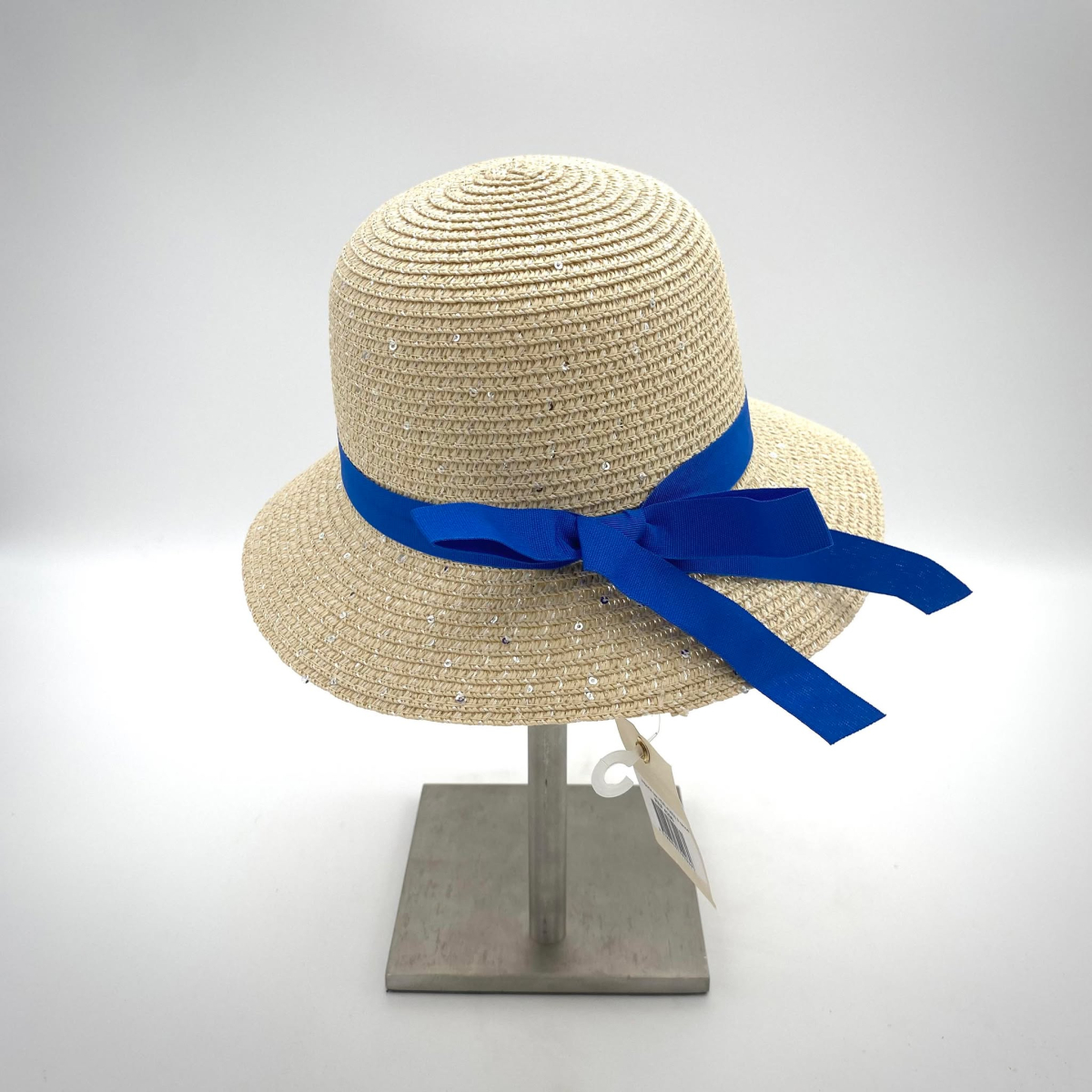 Chapeau enfant liseré bleu