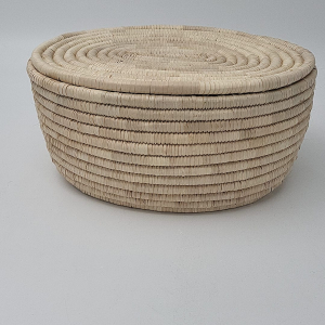 Boite ovale avec couvercle